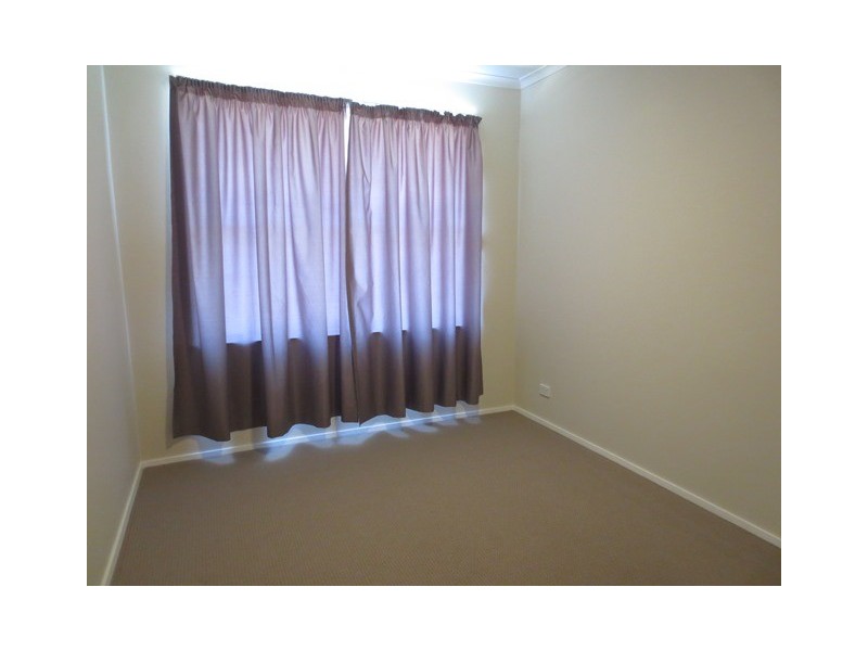 16 Whitaker Avenue, Laverton VIC 3028