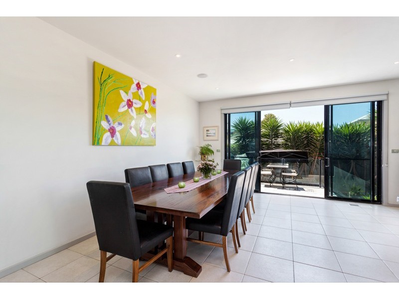 81 Esplanade, Altona VIC 3018