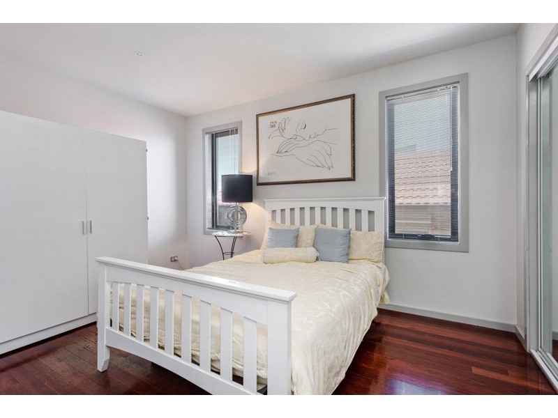 81 Esplanade, Altona VIC 3018