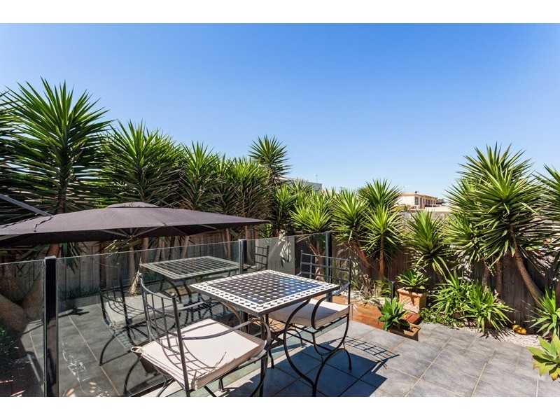 81 Esplanade, Altona VIC 3018