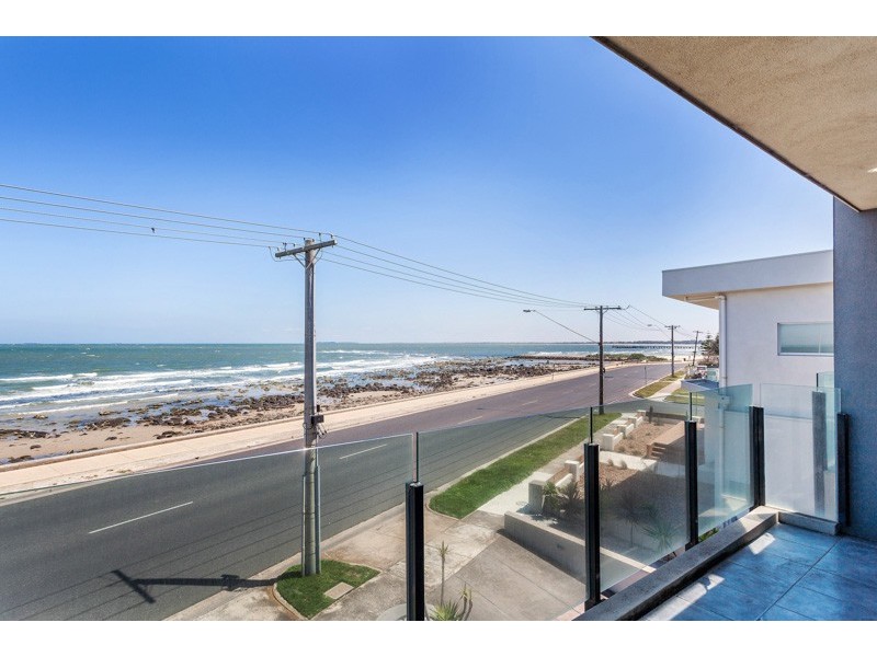 81 Esplanade, Altona VIC 3018