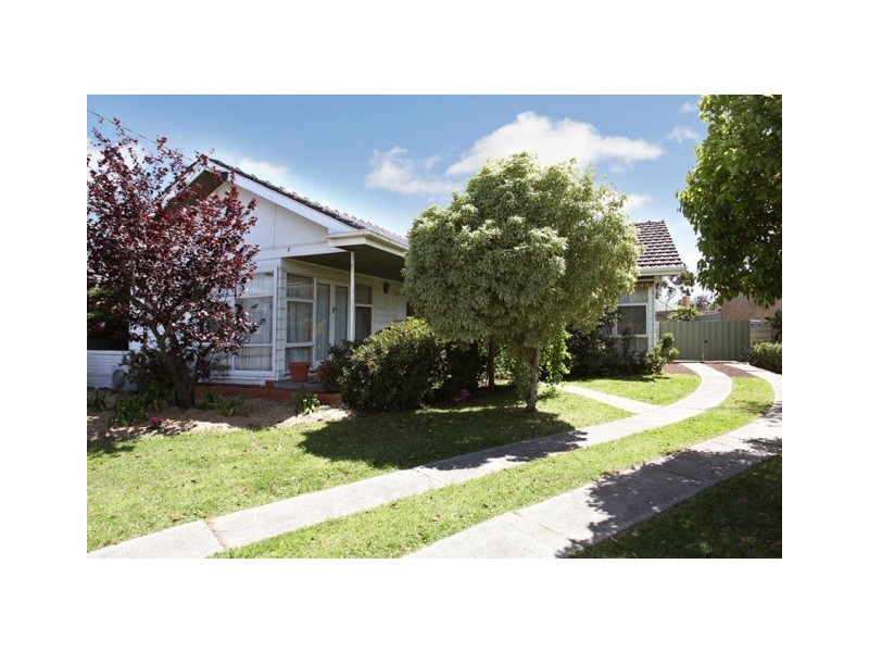 18 Merritt Court, Altona VIC 3018