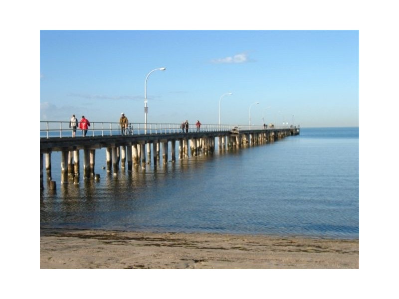 207 Esplanade, Altona VIC 3018