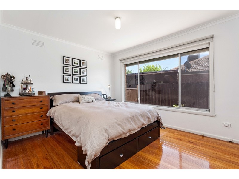 38 Simmons Drive, Seaholme VIC 3018