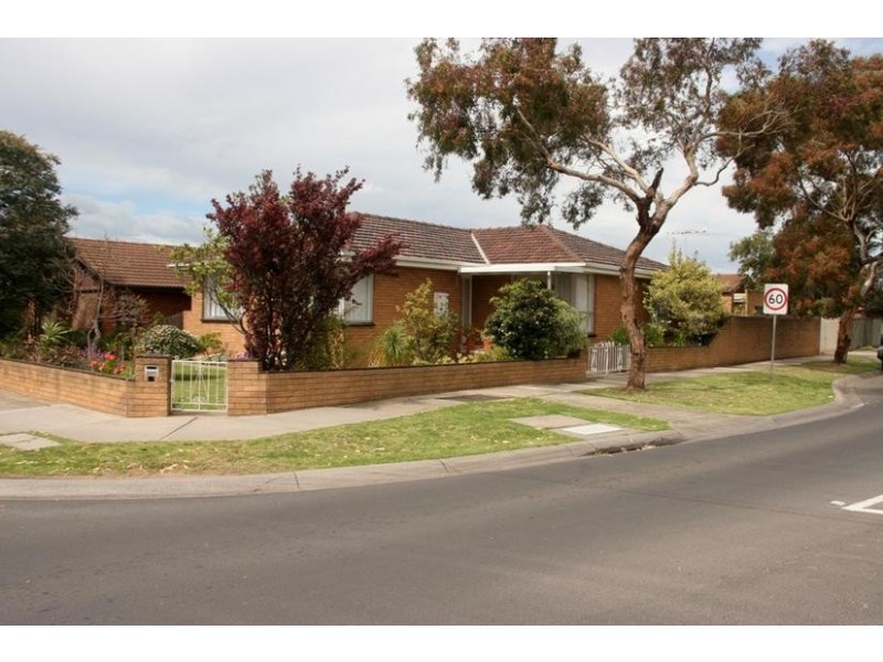 99 Hall Avenue, Altona Meadows VIC 3028