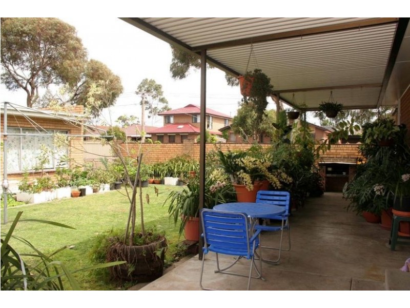 99 Hall Avenue, Altona Meadows VIC 3028