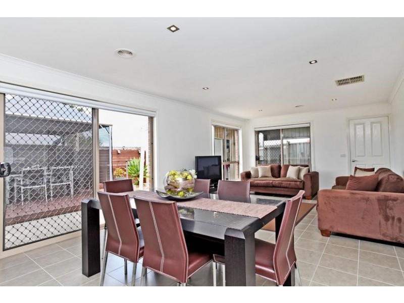 21 Philip Street, Altona Meadows VIC 3028