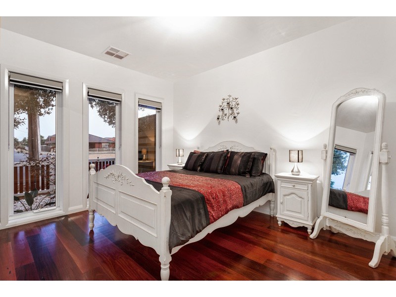 105a Grieve Parade, Altona VIC 3018