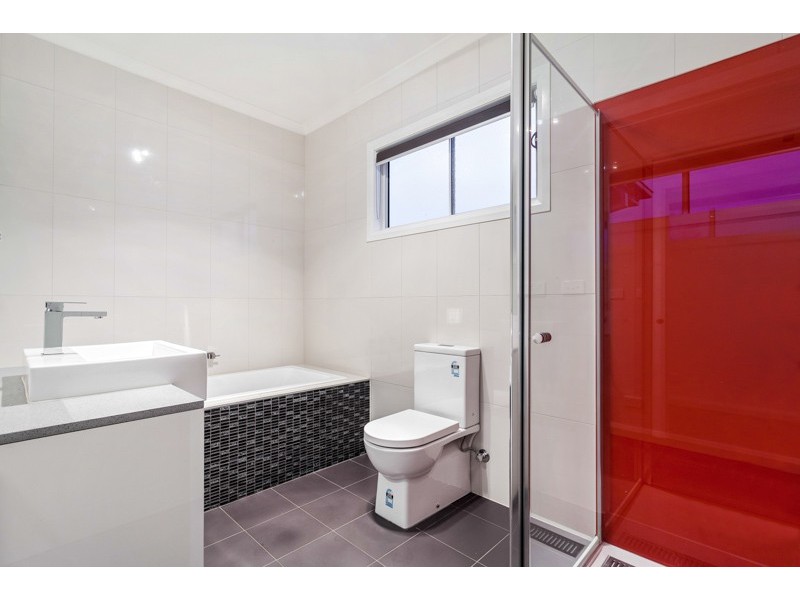 105a Grieve Parade, Altona VIC 3018