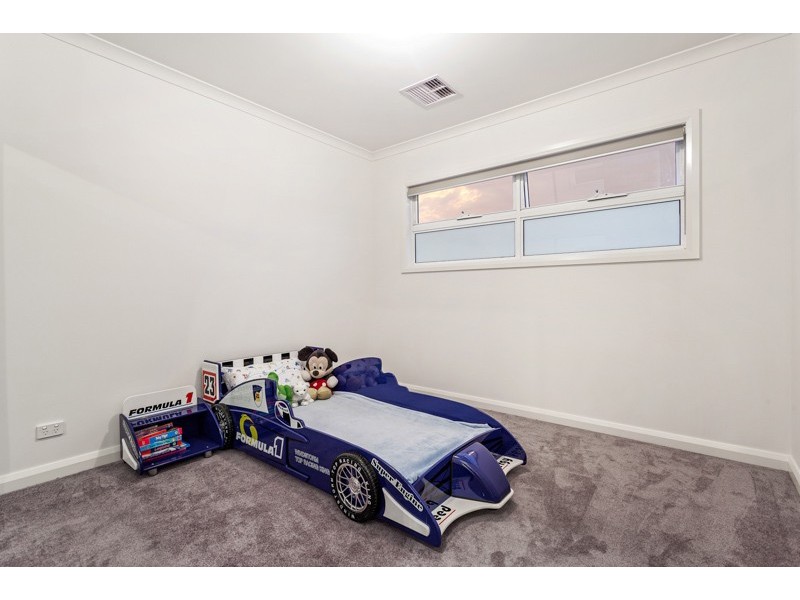105a Grieve Parade, Altona VIC 3018