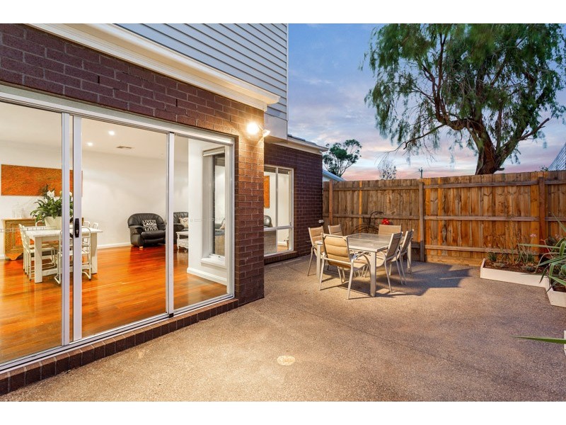 105a Grieve Parade, Altona VIC 3018