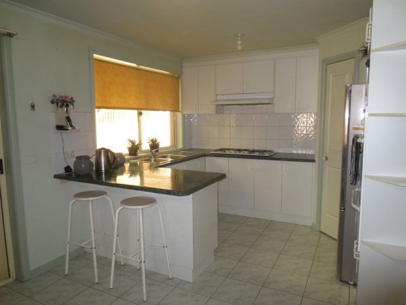 13 Graham Court, Altona Meadows VIC 3028