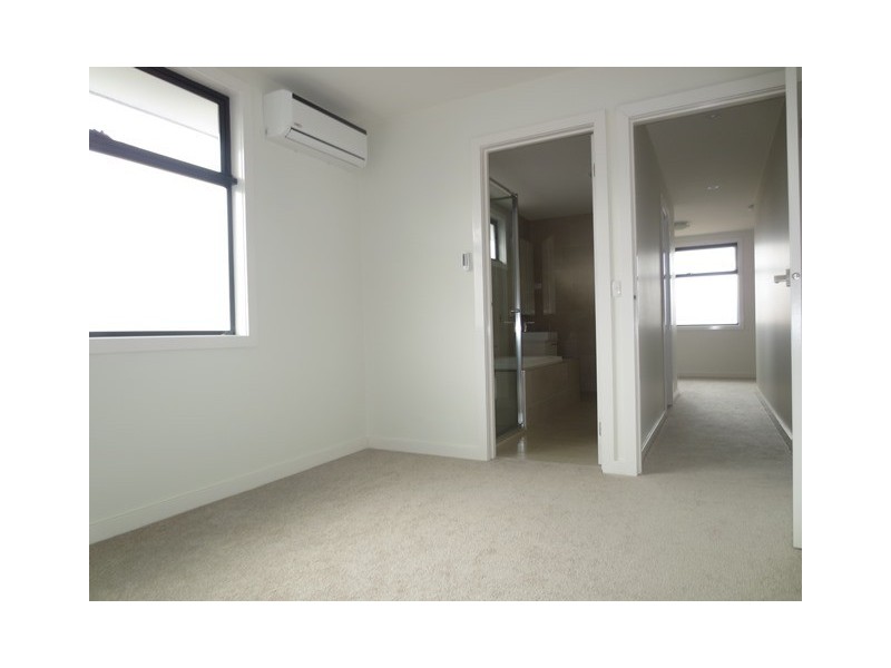 3/98 Blyth Street, Altona VIC 3018