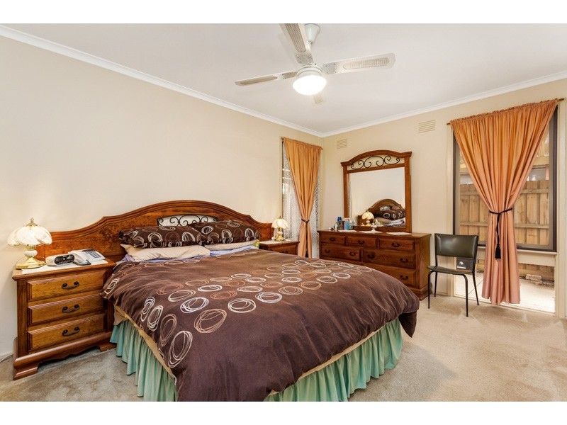 10 Rush Court, Altona VIC 3018