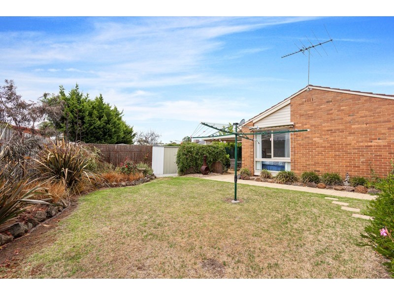10 Rush Court, Altona VIC 3018
