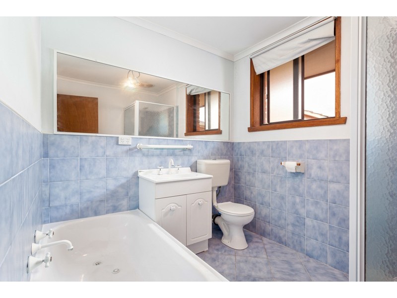 1/35 Grieve Parade, Altona VIC 3018