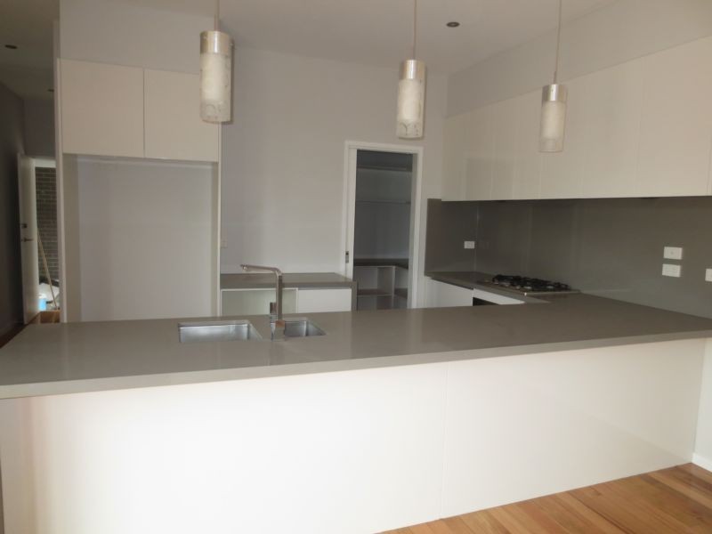 14 Dendulk Avenue, Altona VIC 3018