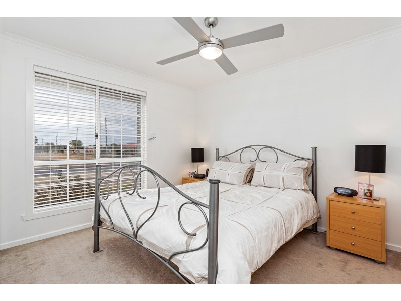 49 Nelson Ave, Altona Meadows VIC 3028