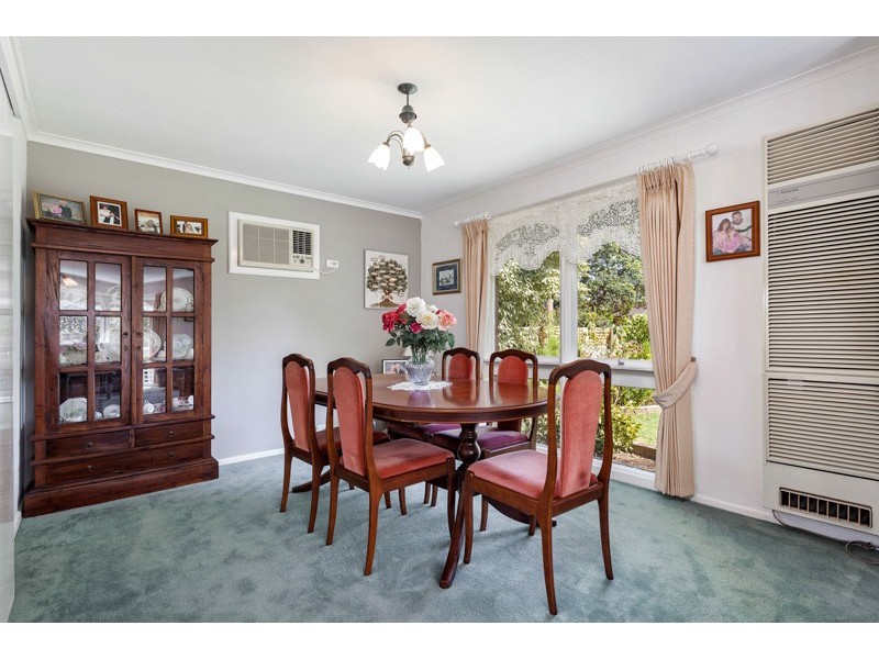 11 Martin Court, Seaholme VIC 3018