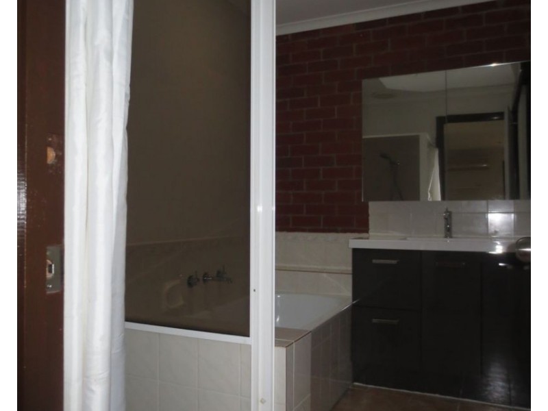 217 Victoria St, Altona Meadows VIC 3028