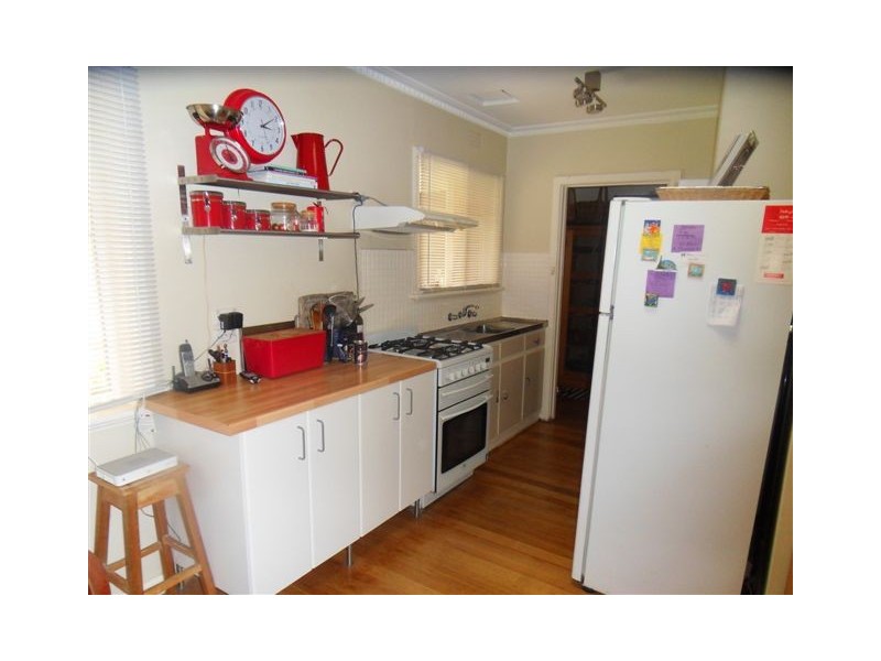 5 Bracken Grove, Altona VIC 3018