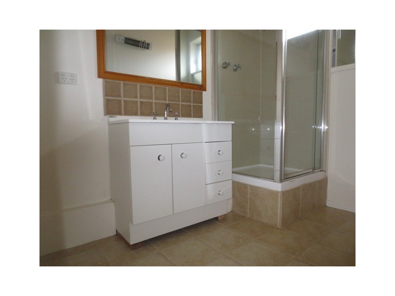 3/94 Saltley Street, South Kingsville VIC 3015