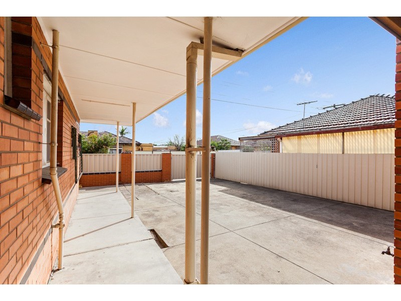 54 May Street, Altona North VIC 3025