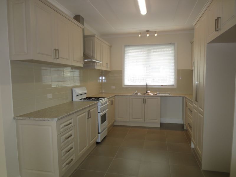 28 Linnet Street, Altona VIC 3018