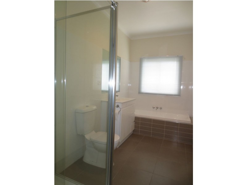 28 Linnet Street, Altona VIC 3018