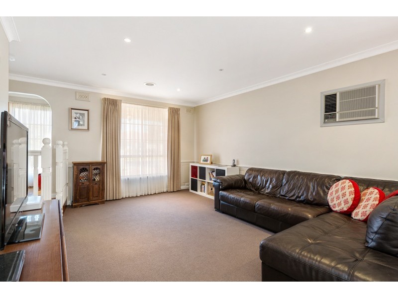 5 Trafalgar Avenue, Altona Meadows VIC 3028