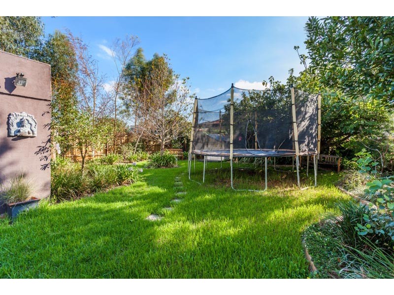 37 Amaranth Avenue, Altona North VIC 3025