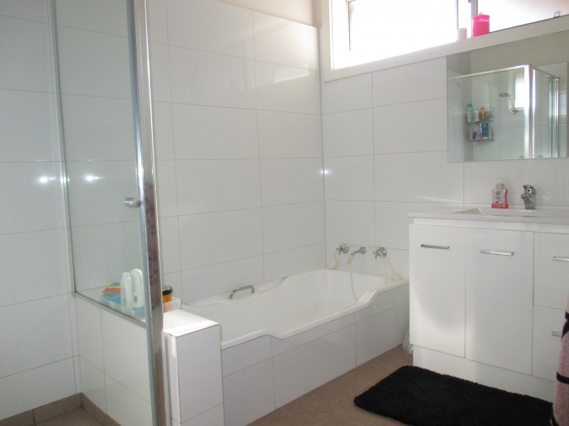 13 Karingal Street, Altona VIC 3018