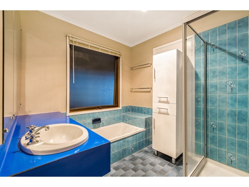 12 Birrell Court, Altona Meadows VIC 3028