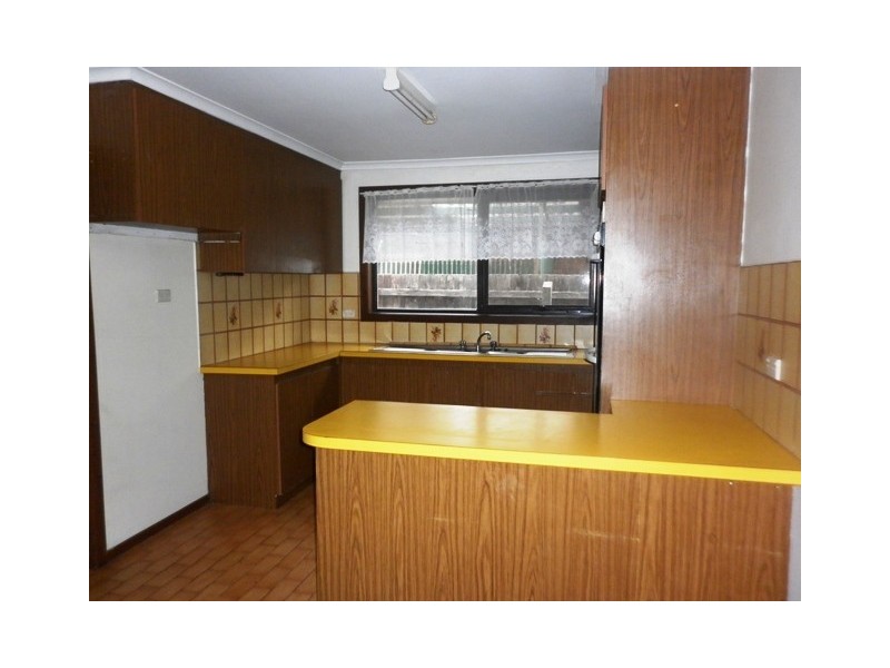 3 Pyramus Place, Altona Meadows VIC 3028