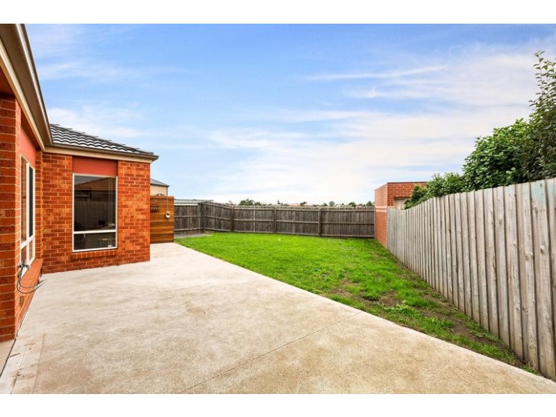 89 Waratah Drive, Altona Meadows VIC 3028