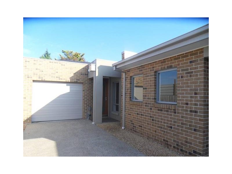 4/35 Upton Street, Altona VIC 3018