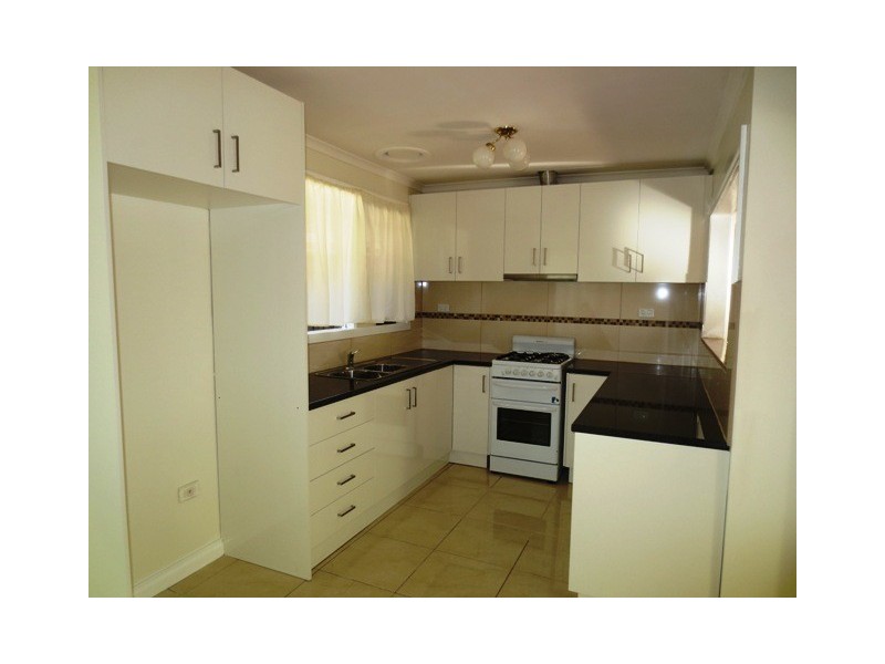 28 Nicholson Street, Altona Meadows VIC 3028