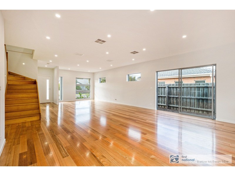 13 Seaholme Ave, Seaholme VIC 3018