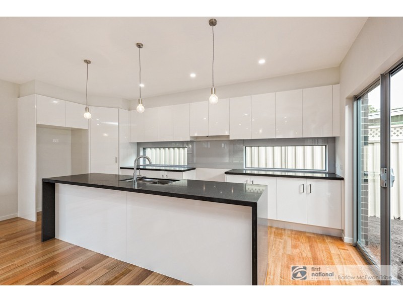 13 Seaholme Ave, Seaholme VIC 3018