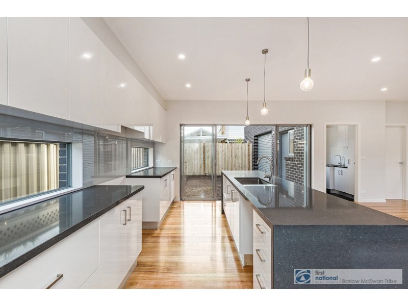 13 Seaholme Ave, Seaholme VIC 3018