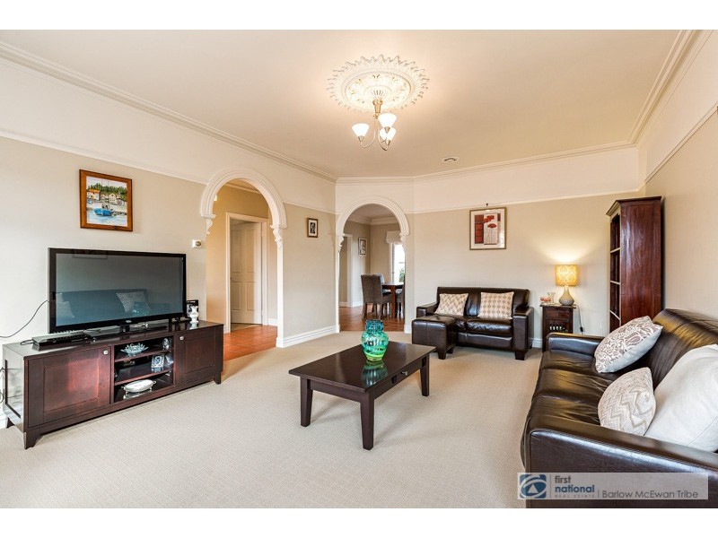 2/37 Curlew Avenue, Altona VIC 3018