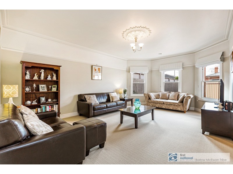2/37 Curlew Avenue, Altona VIC 3018