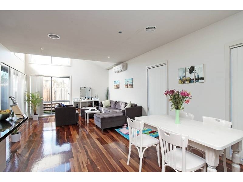 16 Millers Road, Altona VIC 3018