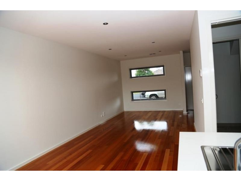 67C Grieve Parade, Altona VIC 3018