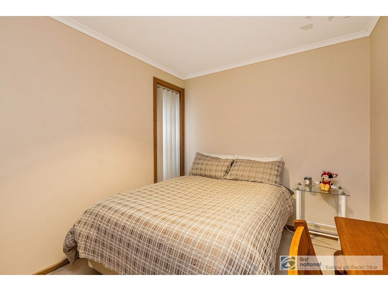 2/19 Romawi Street, Altona VIC 3018