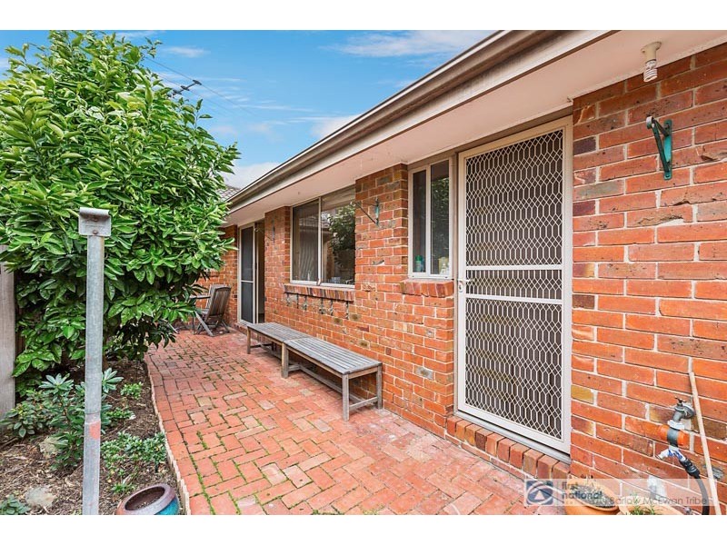 2/19 Romawi Street, Altona VIC 3018