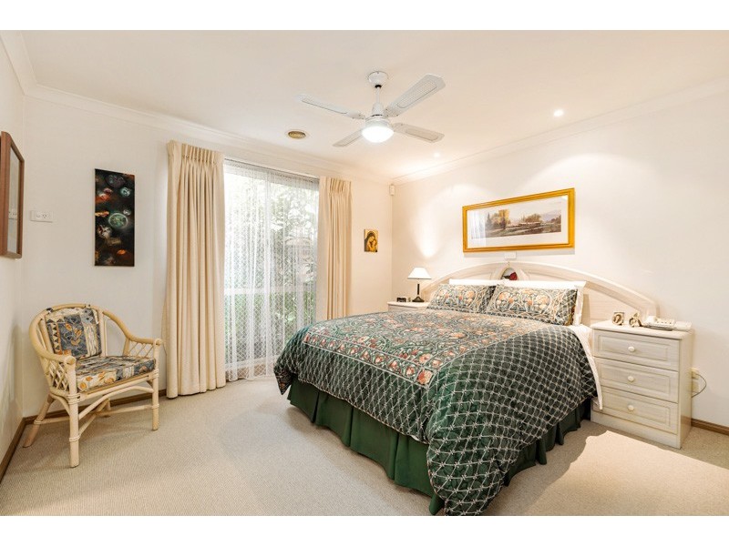 15 Nelson Avenue, Altona Meadows VIC 3028