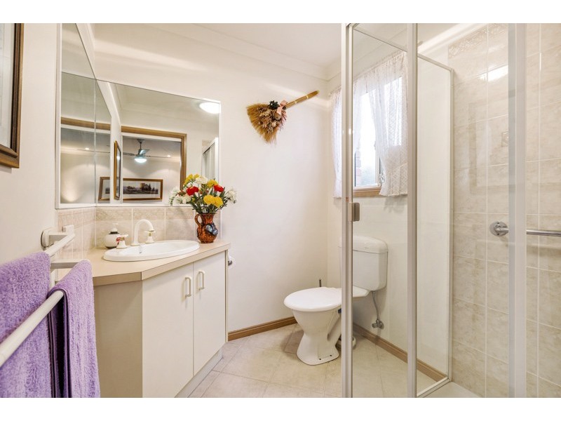 15 Nelson Avenue, Altona Meadows VIC 3028