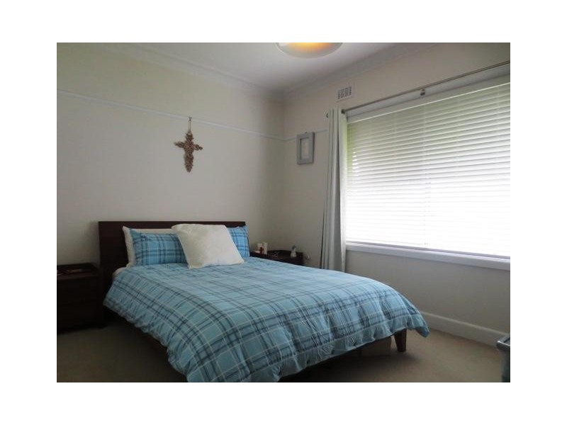 6 Myrtle Grove, Altona VIC 3018