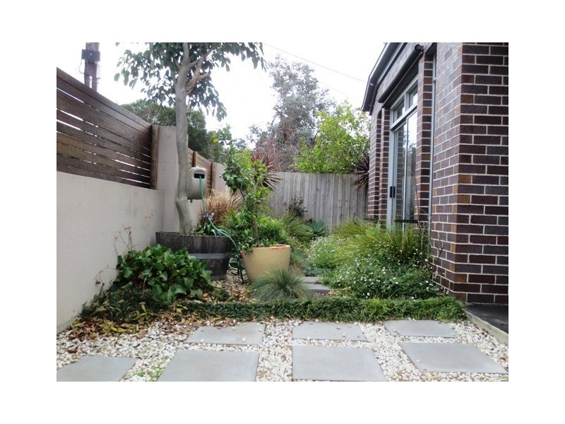 32B Rose Street, Altona VIC 3018